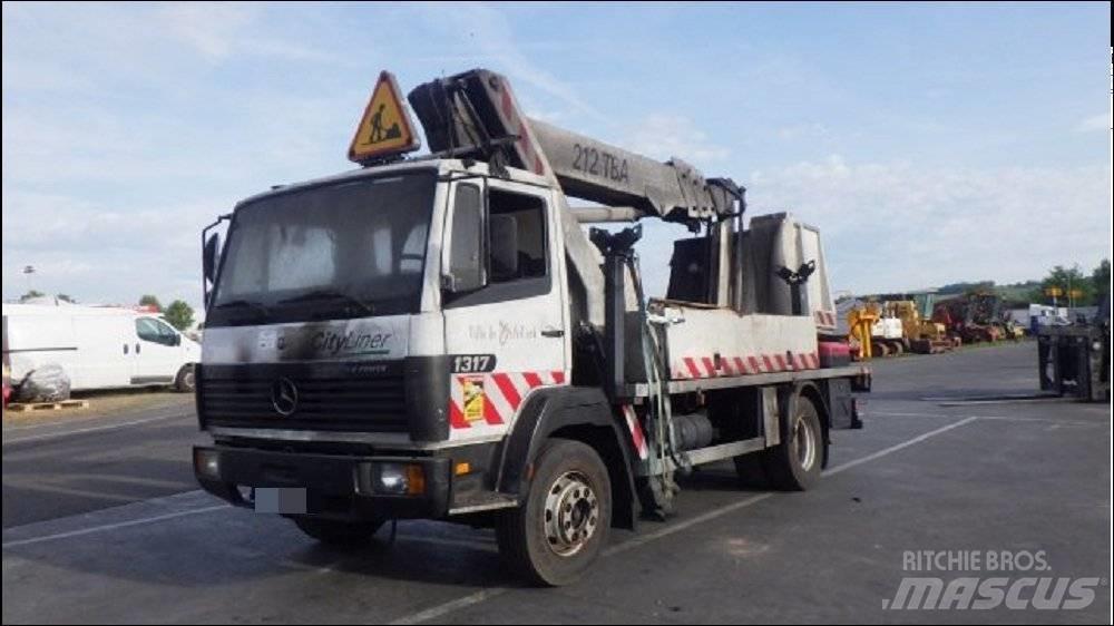 Mercedes-Benz LK/LN2 Bilmontert lift