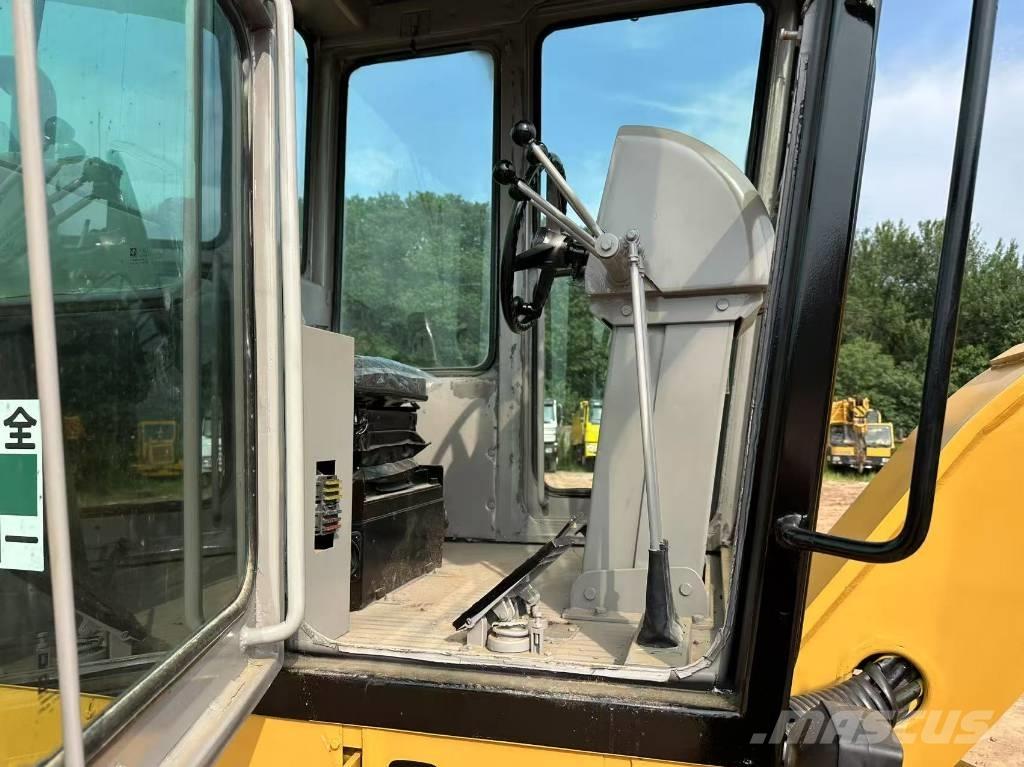 CAT 140 K Veihøvler