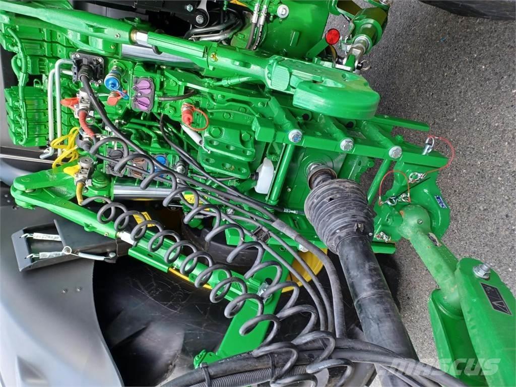 John Deere C441R Rundballepresser