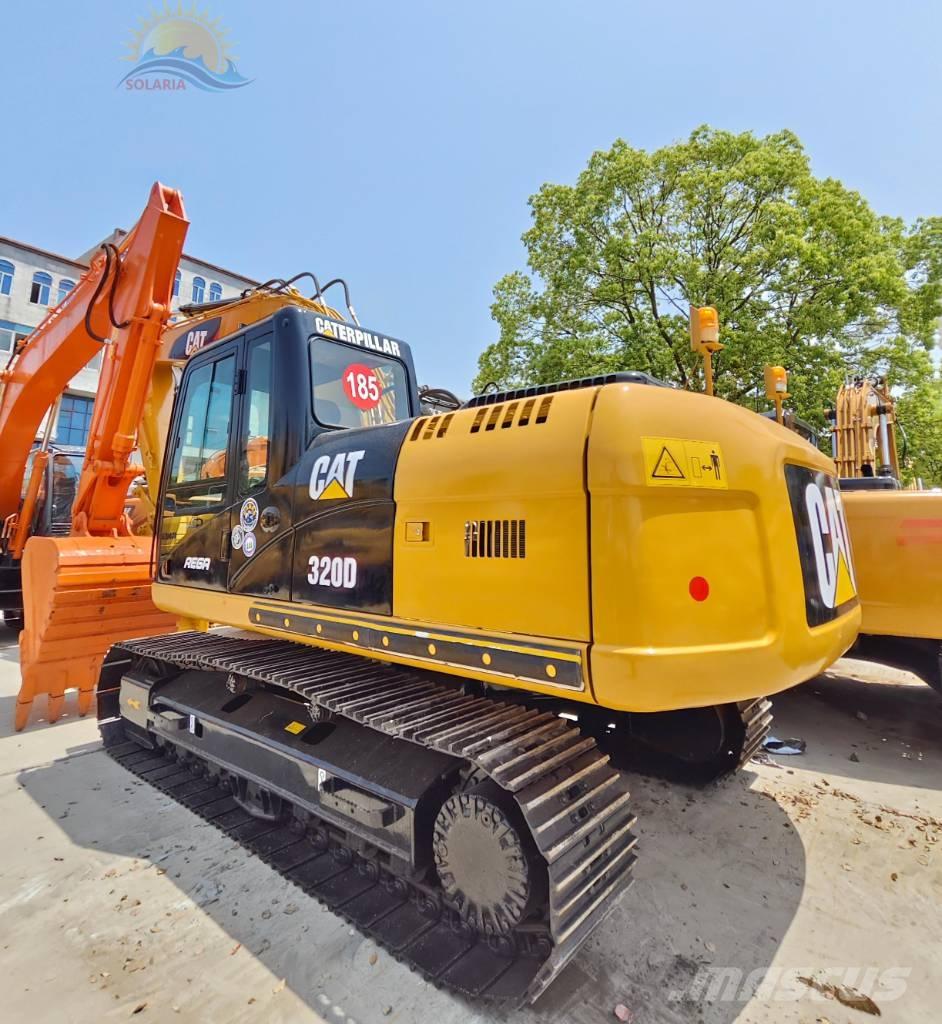 CAT 320 D Beltegraver