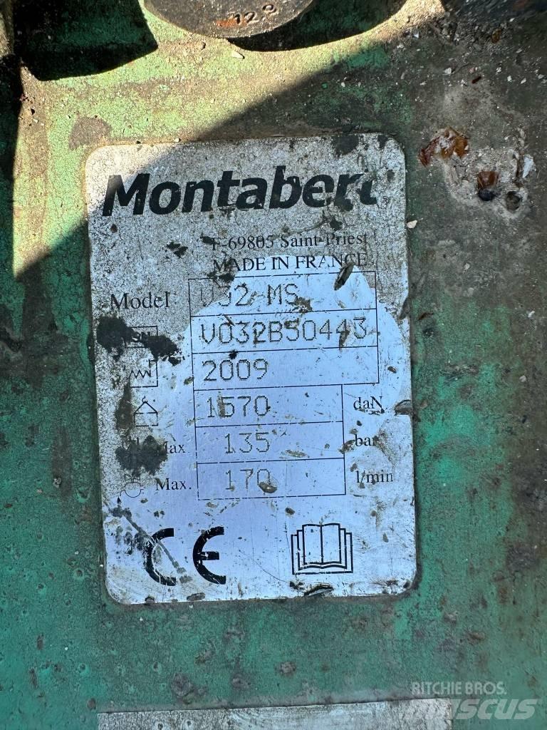 Montabert V 32 Hydrauliske hammere