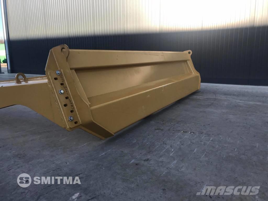 CAT 735C Baklemmer