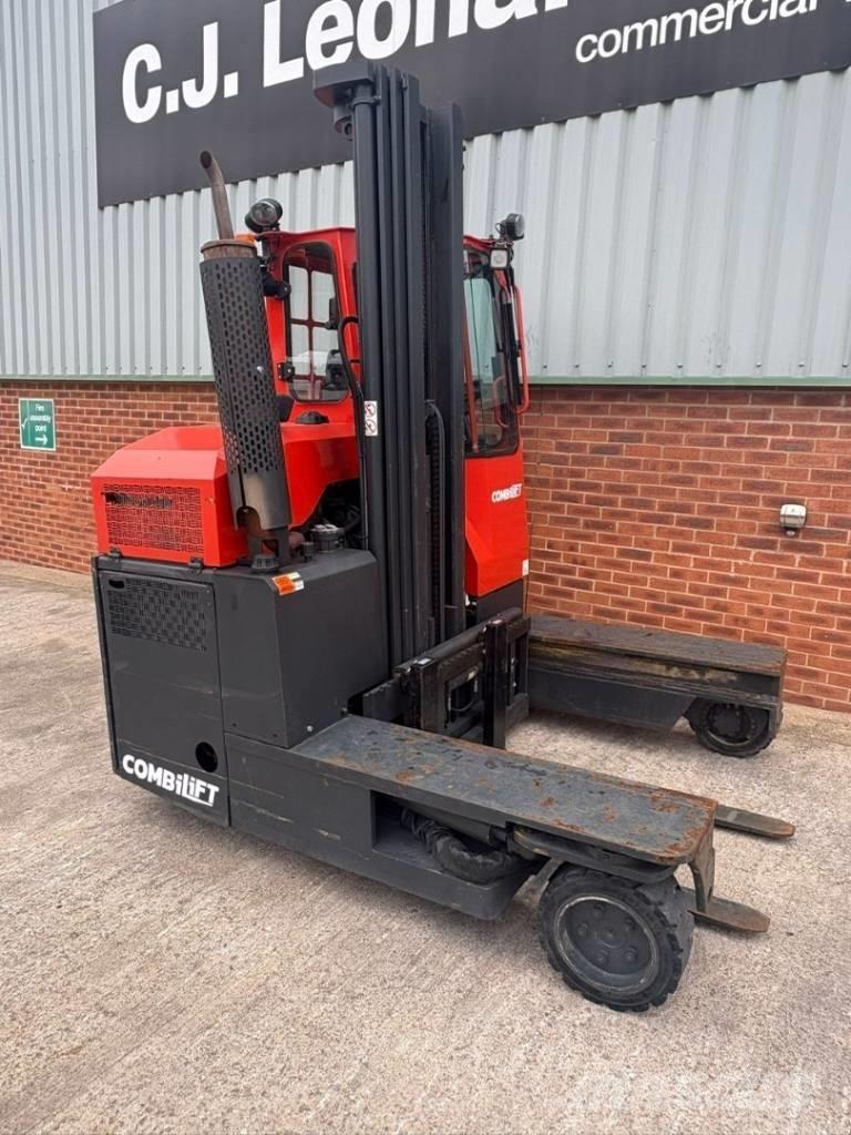 Combilift C 3000 Sidelaster