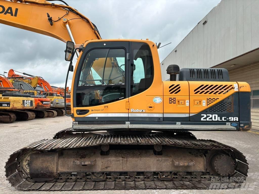 Hyundai 220LC-9A Beltegraver