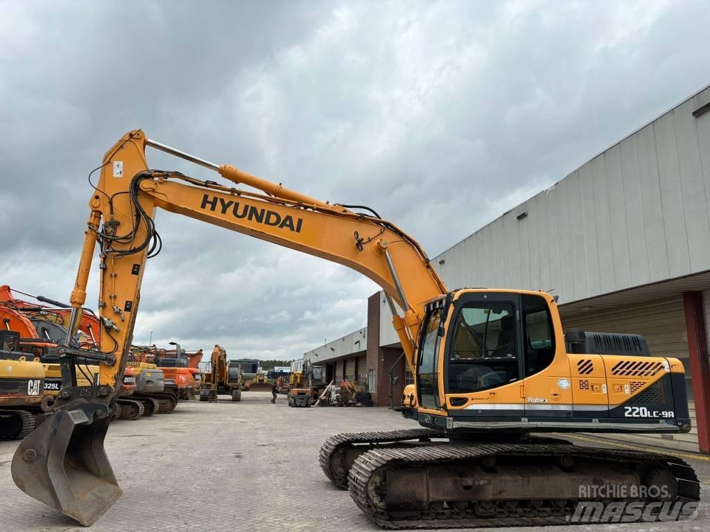 Hyundai 220LC-9A Beltegraver