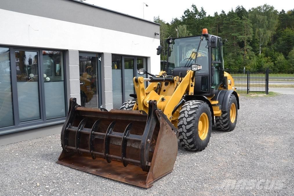 CAT 908 M Hjullastere