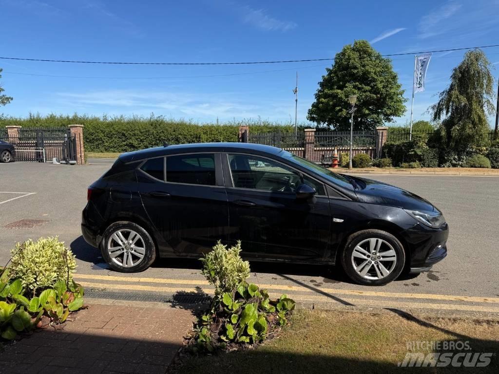 Vauxhall Astra Personbiler