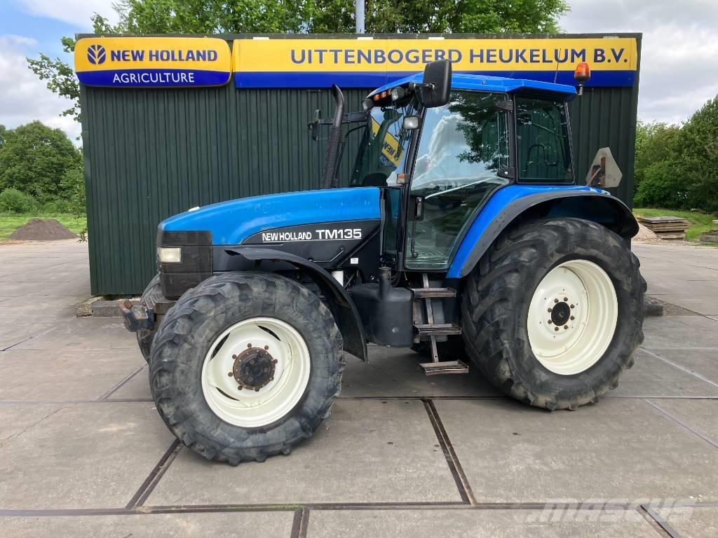 New Holland TM 135 Traktorer