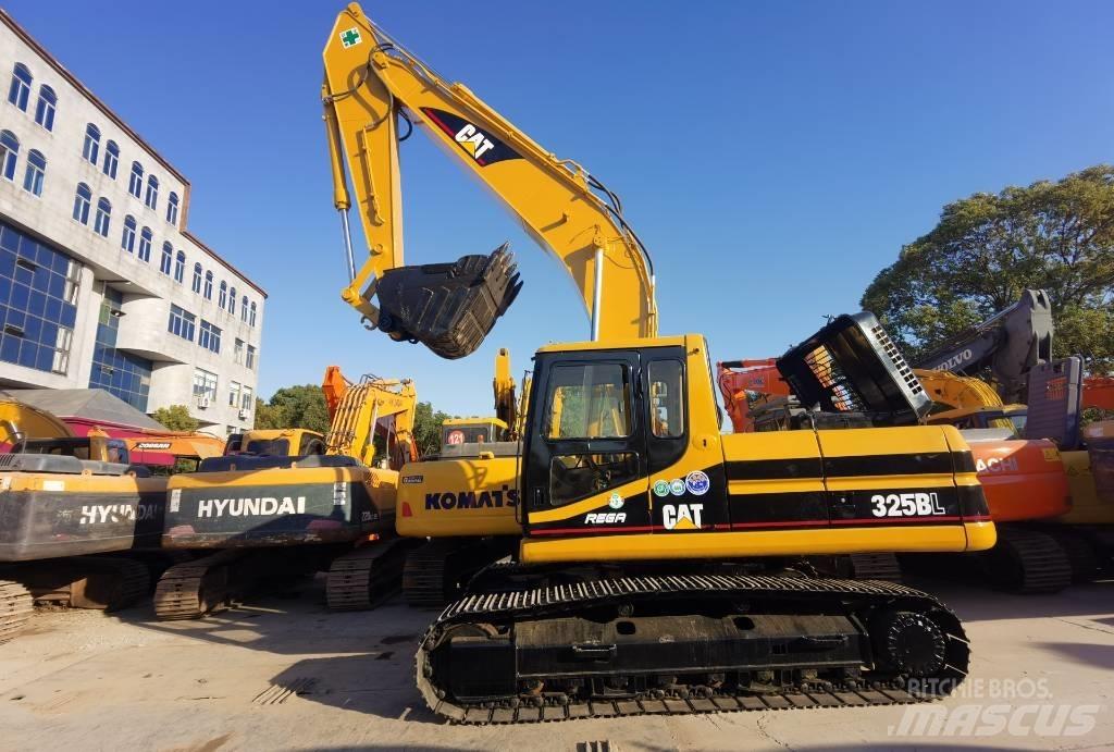 CAT 325 B L Beltegraver