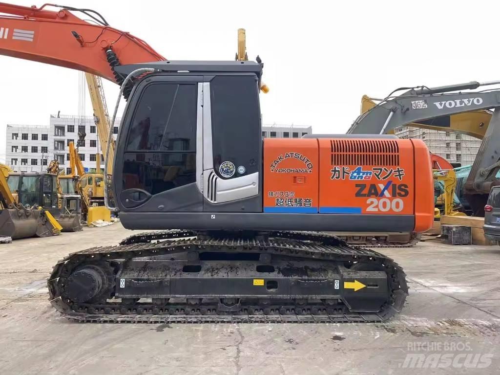 Hitachi ZX 200 Beltegraver