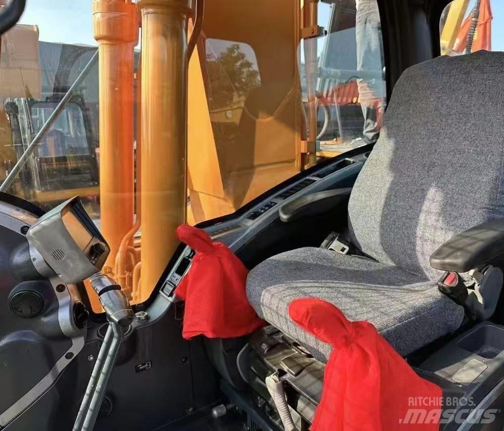 Hyundai 220-9 Beltegraver