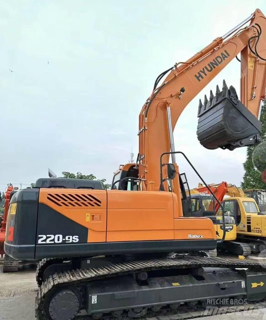 Hyundai 220-9 Beltegraver