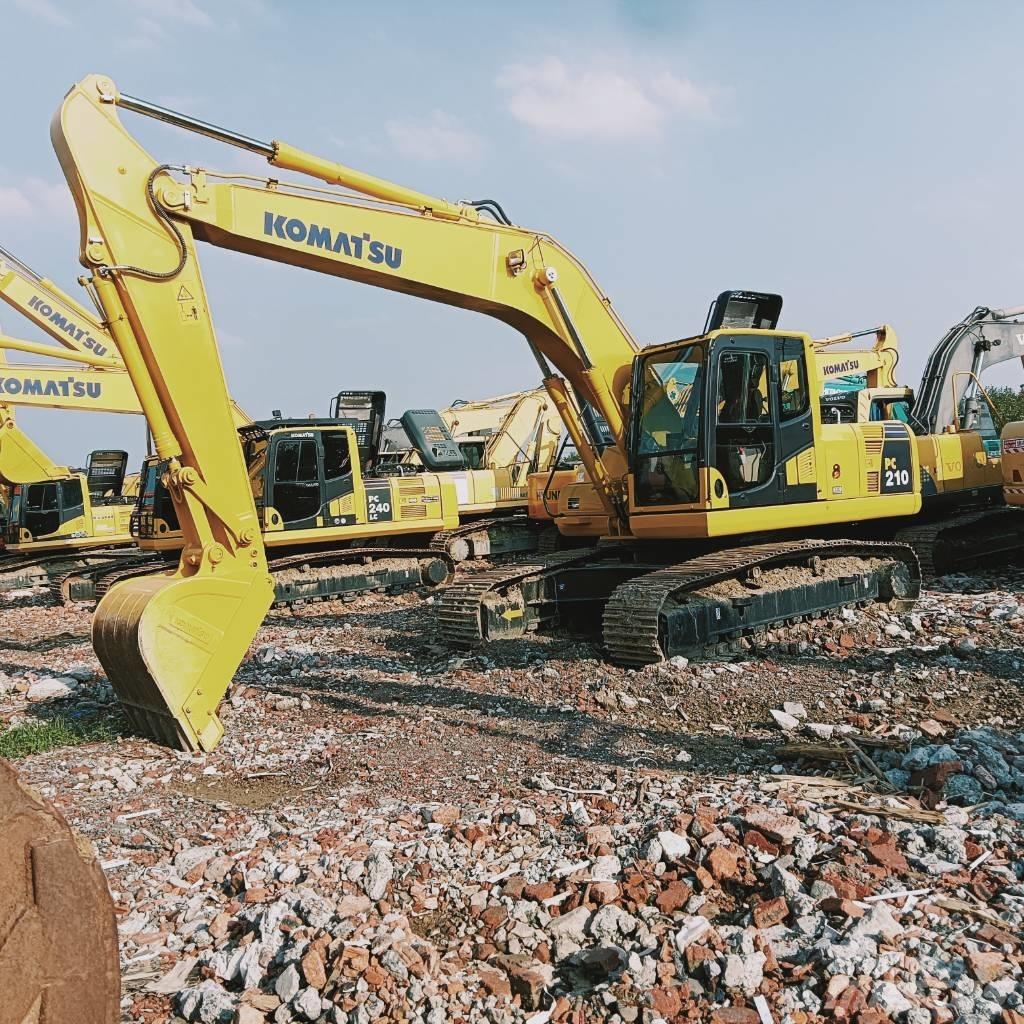 Komatsu PC 210 LC-8 Beltegraver