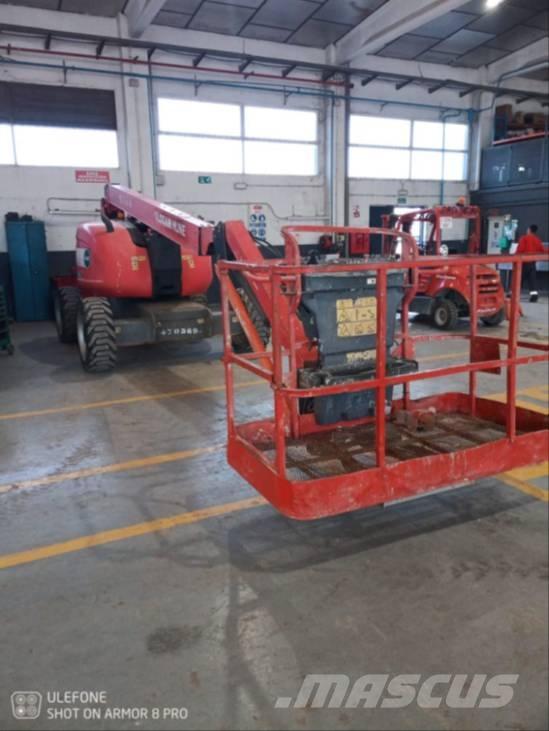 JLG 600 AJ Leddede bomlifter