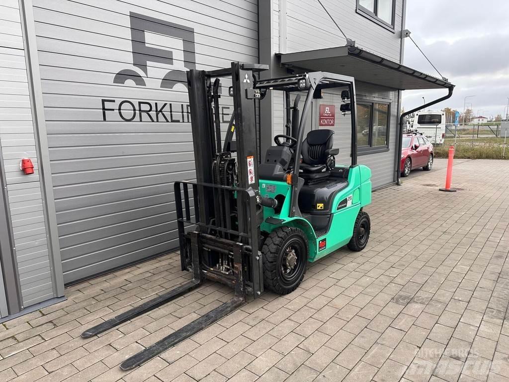 Mitsubishi FD25N3 Diesel Trucker