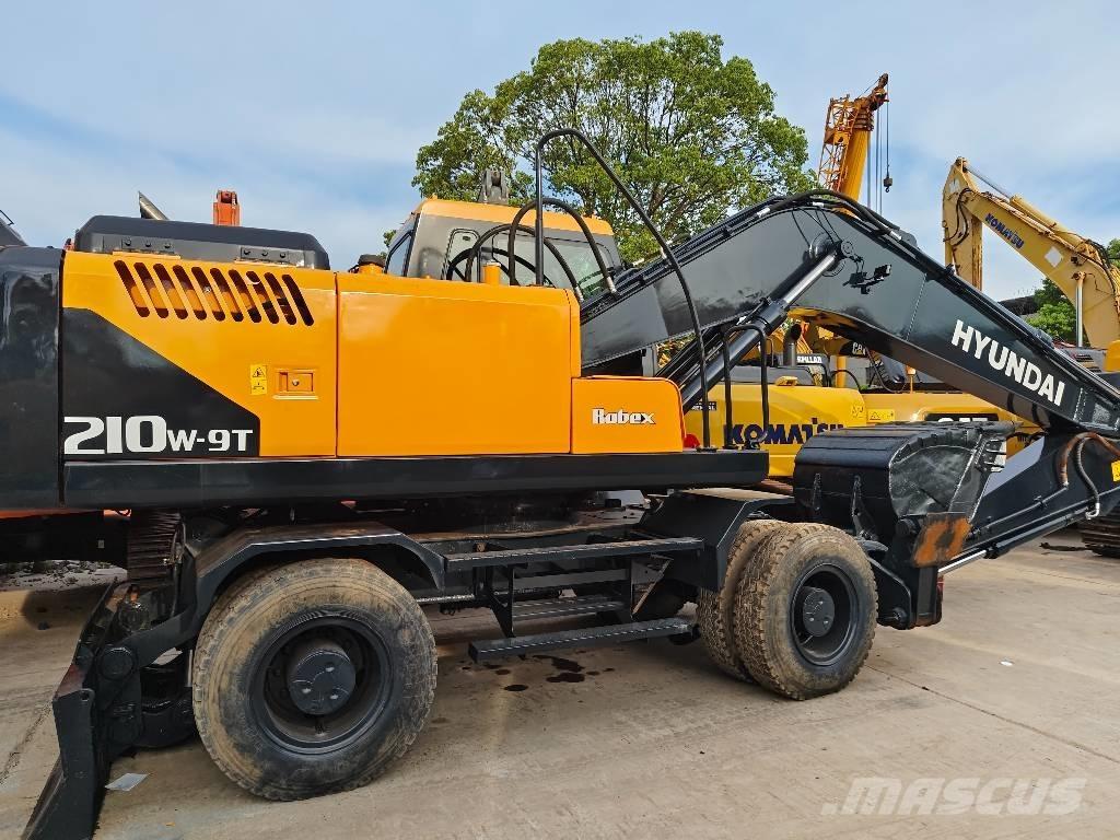 Hyundai R210W-9 Hjulgravere