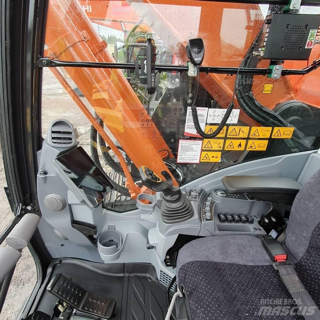 Hitachi ZX225USRLC-7 Beltegraver