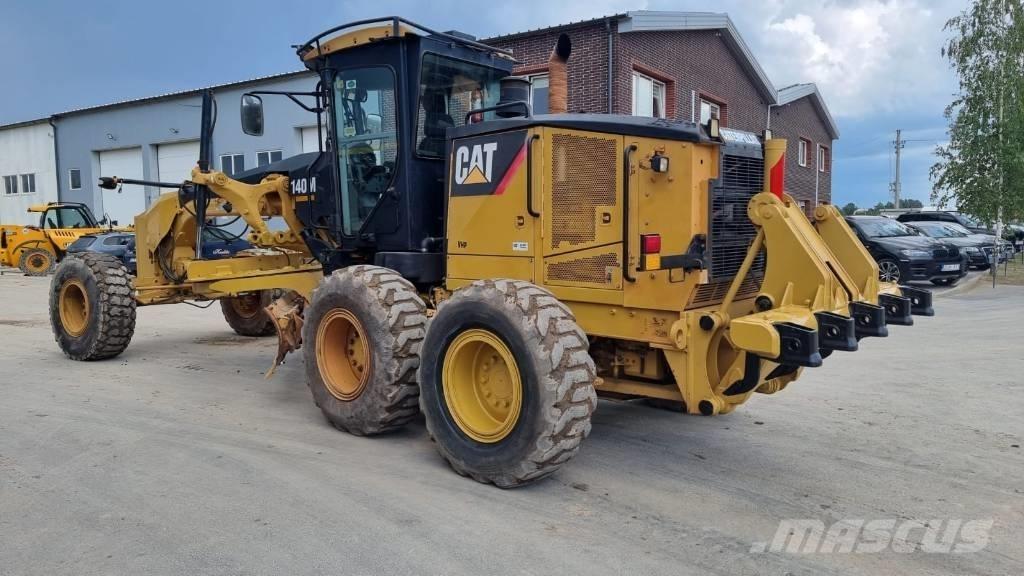 CAT 140 M Veihøvler