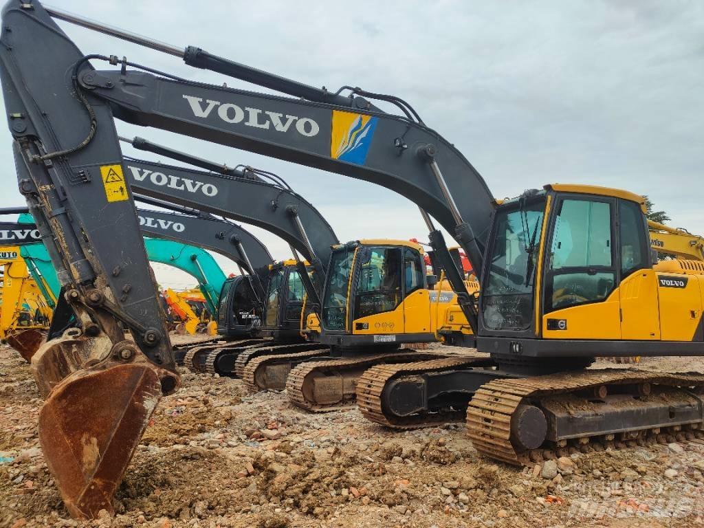 Volvo EC220D Beltegraver