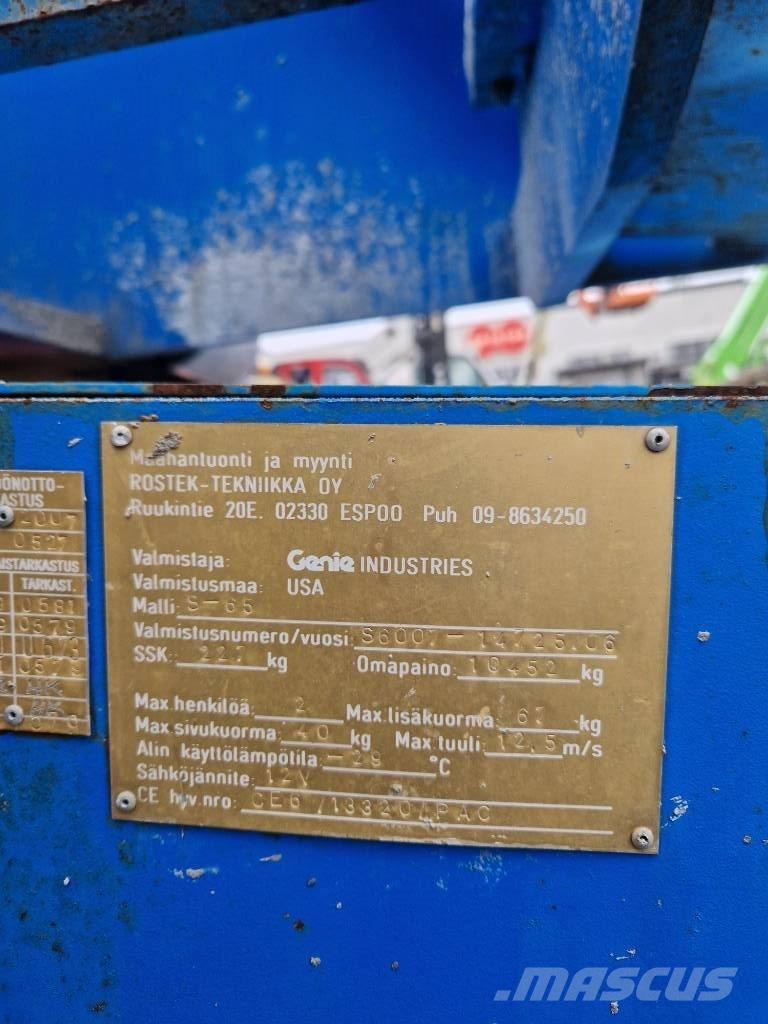 Genie S 65 Teleskop bomlifter