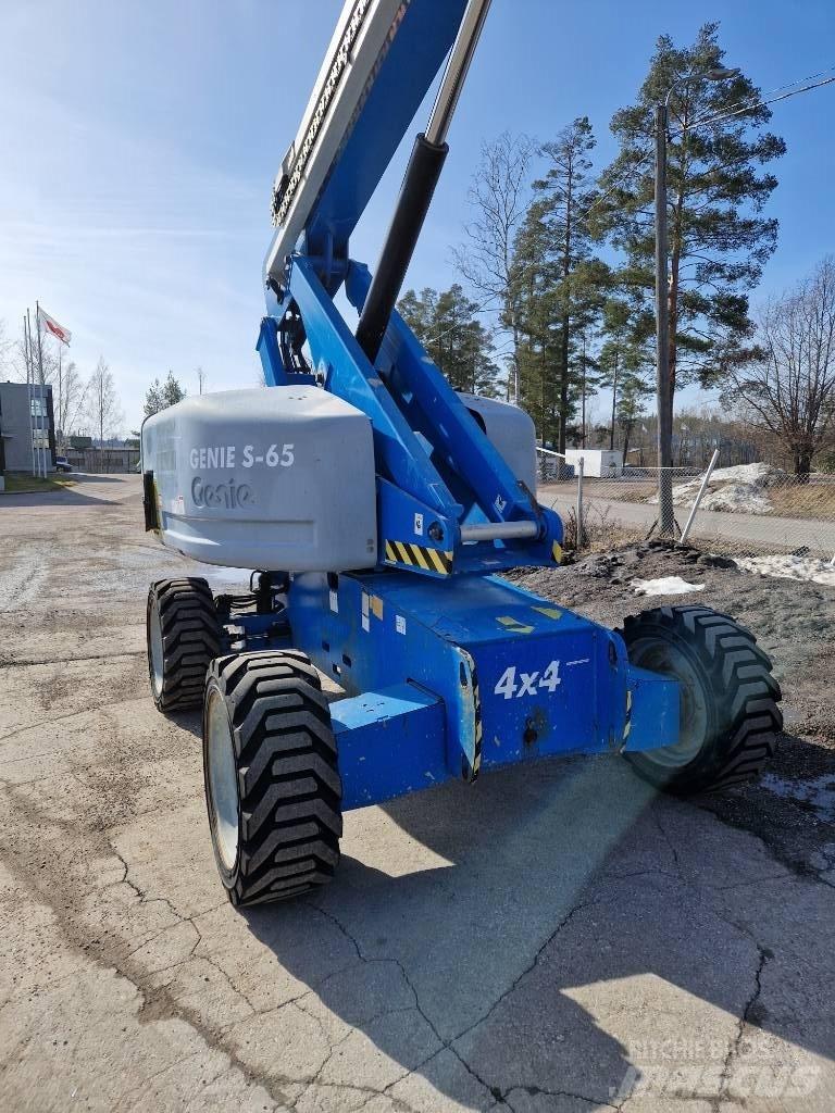Genie S 65 Teleskop bomlifter