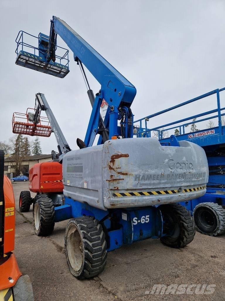 Genie S 65 Teleskop bomlifter