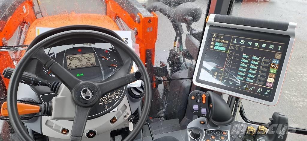 Kubota M 7153 Traktorer