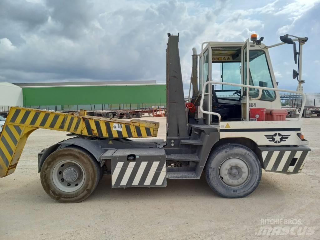 Terberg YT222 Terminaltraktor