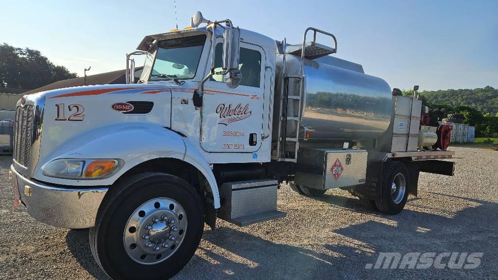 Peterbilt PB335 Tankbiler