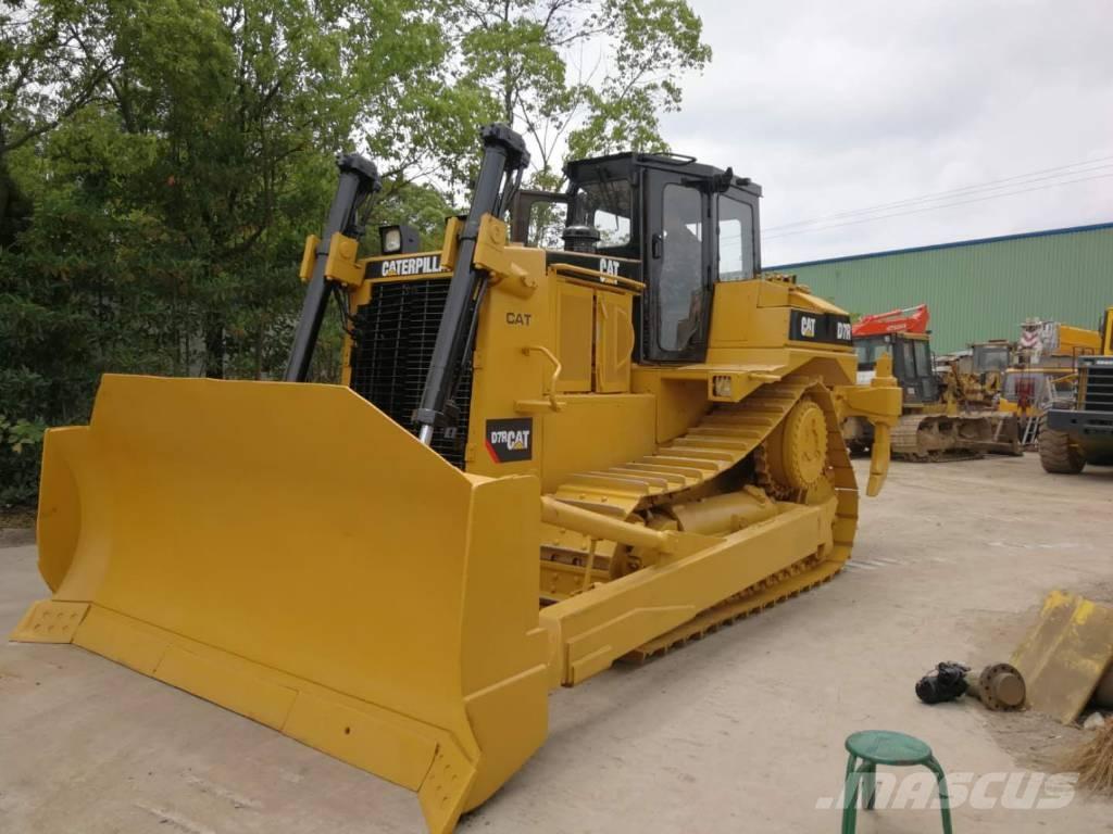CAT D 7 R Dozere Beltegående
