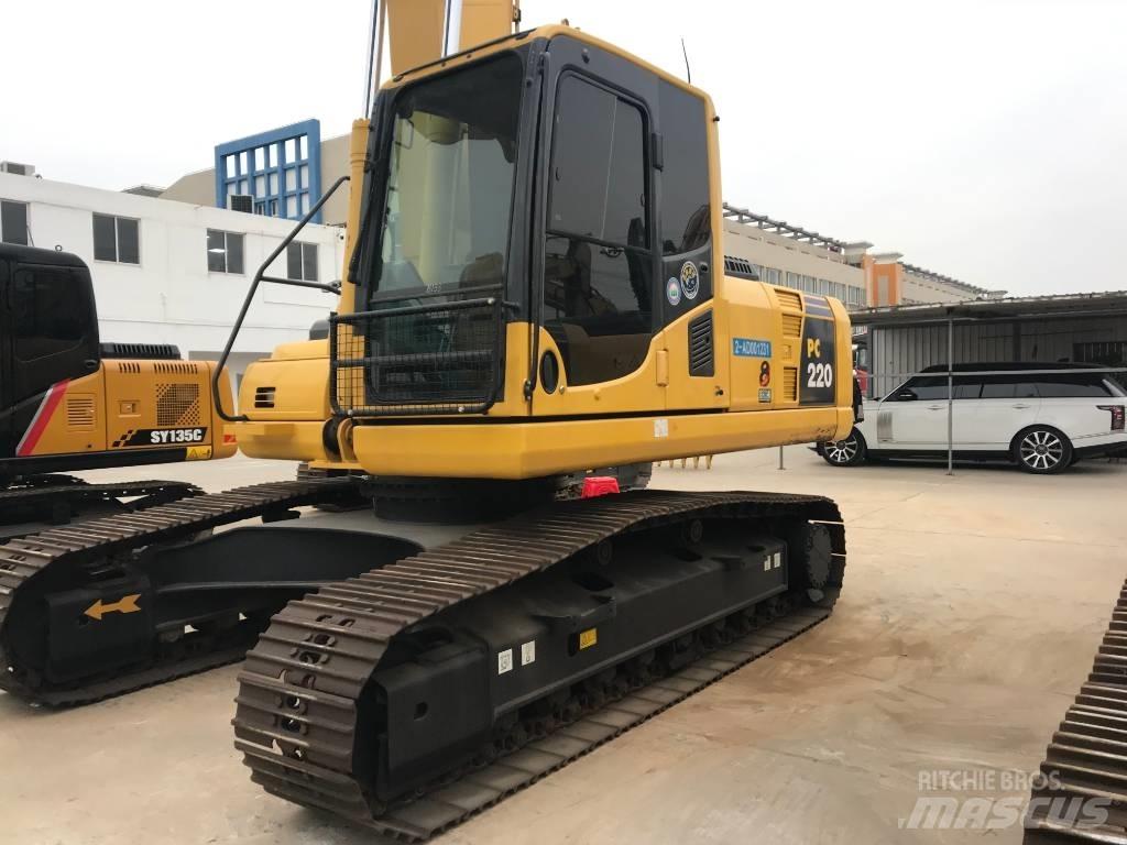 Komatsu PC 220-8 Beltegraver