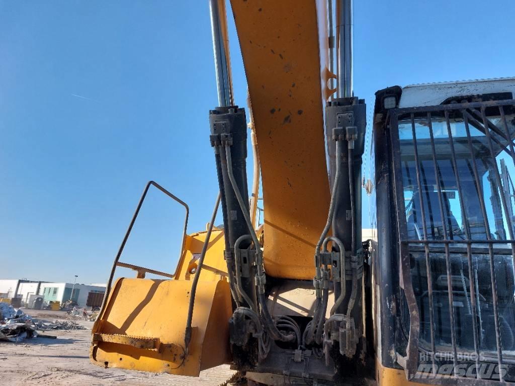 Liebherr R 946 Beltegraver