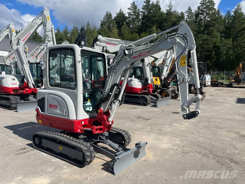 Takeuchi TB 225 Minigravere <7t