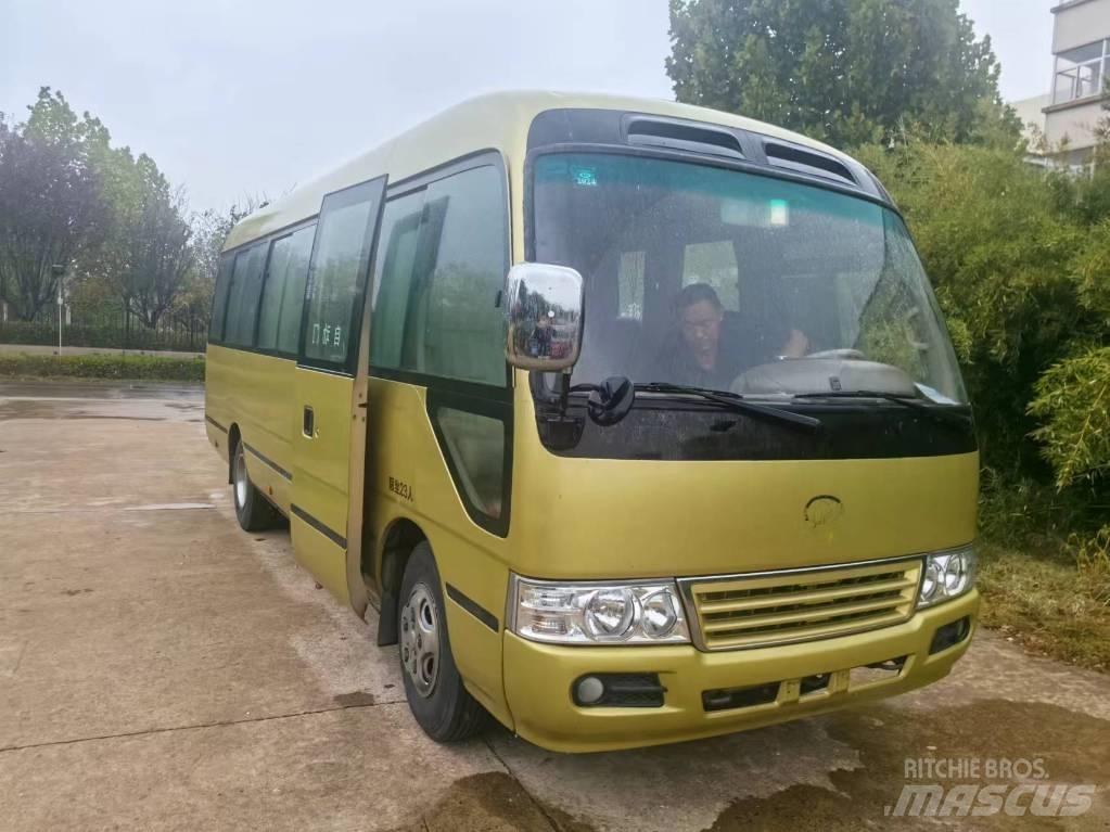 Toyota Coaster Intercity busser