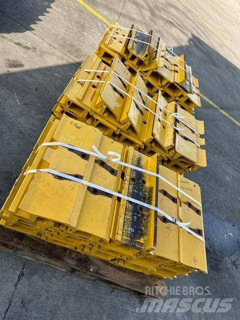 Komatsu d 85 plate Belter, kjettinger og understell