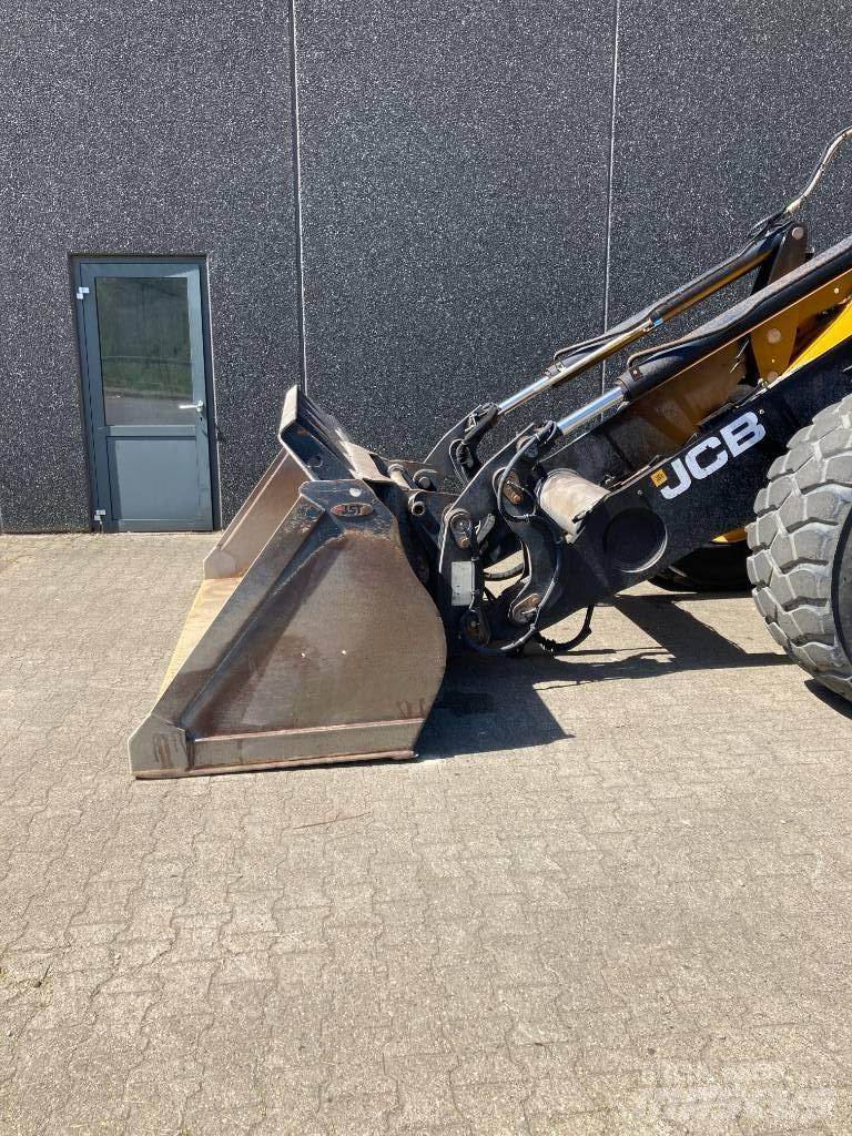 JCB 437 HT HL Hjullastere