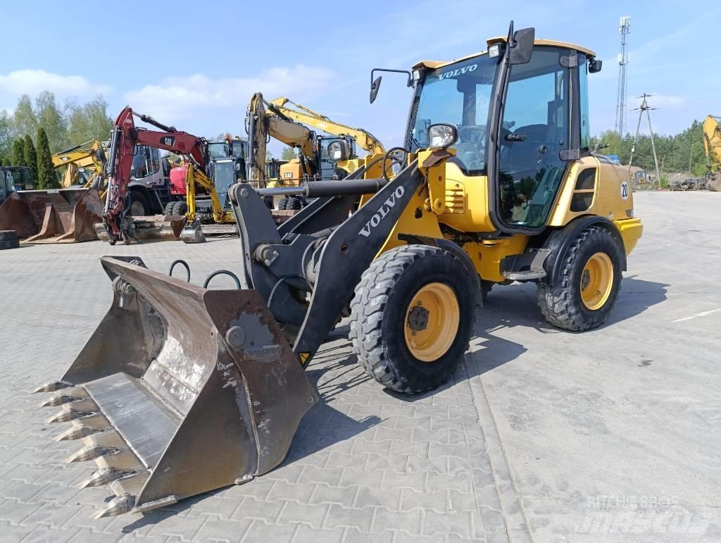 Volvo L 25 F Hjullastere