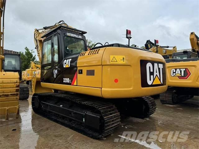 CAT 320 D2L Beltegraver