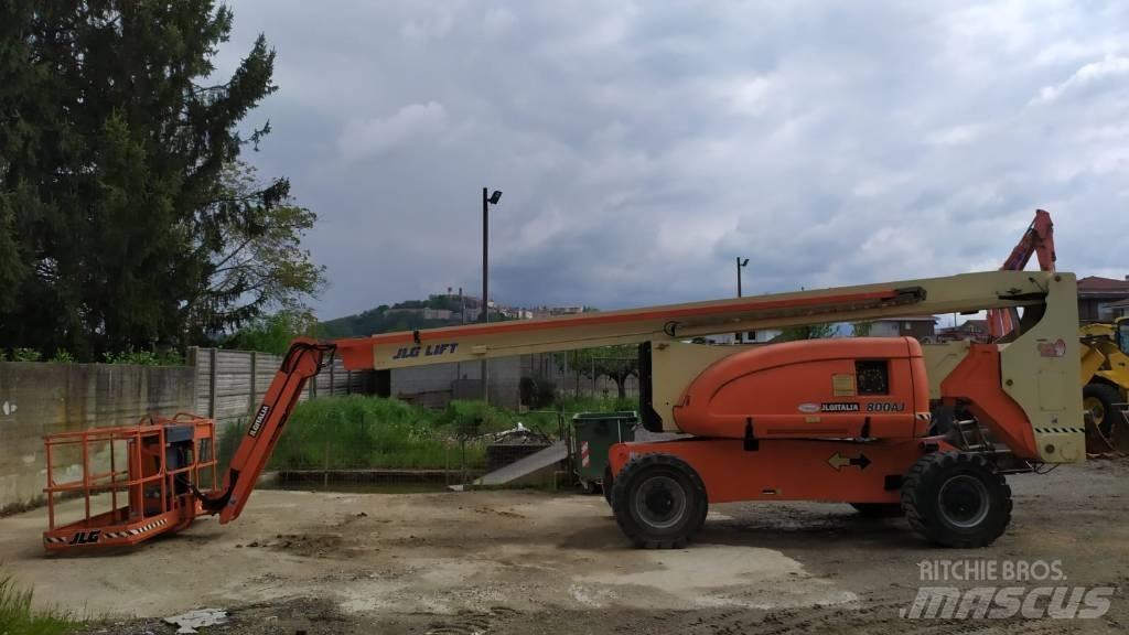 JLG 800 AJ Leddede bomlifter