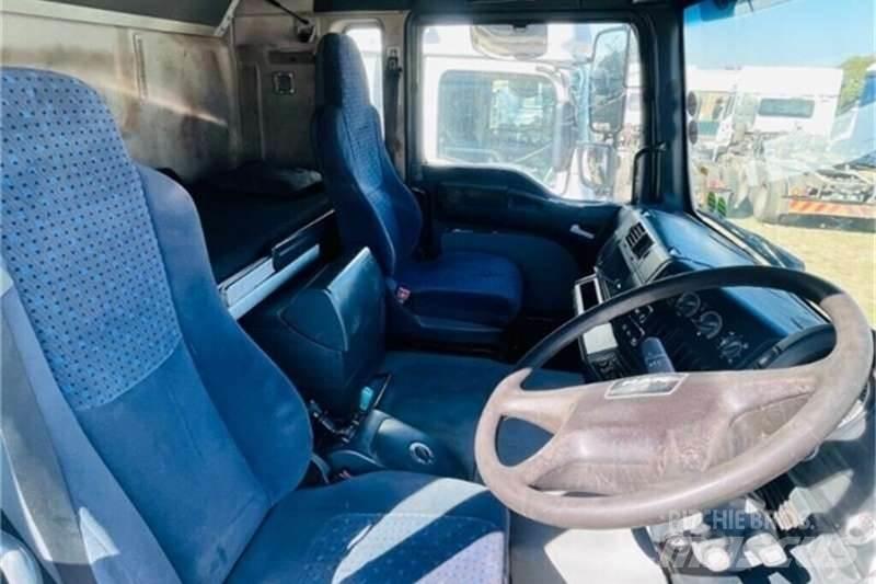 UD TRUCKS QUON Andre lastebiler