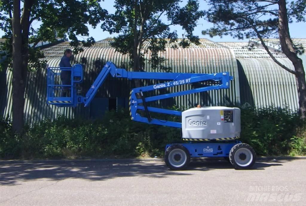 Genie Z45/25JRT Leddede bomlifter