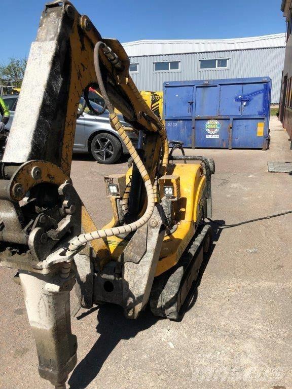 Brokk 90 Gravemaskiner for riving