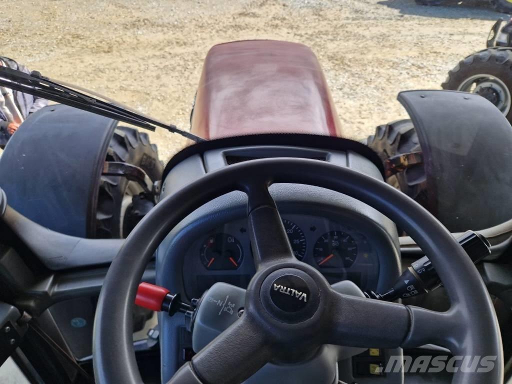 Valtra T 180 Traktorer