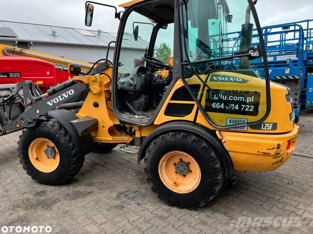 Volvo L 25 F Hjullastere