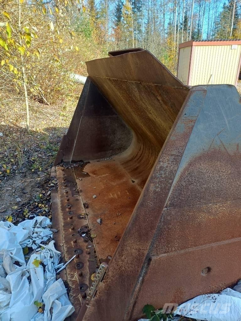 Volvo 120 Kauha Skuffer