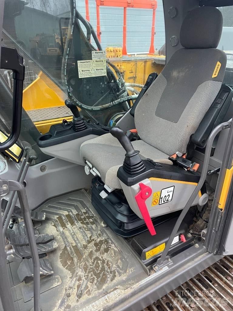 Volvo EC220E Beltegraver