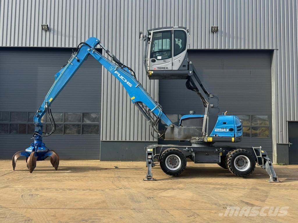 Fuchs MHL 250 Gravemaskiner for avfallshåndtering