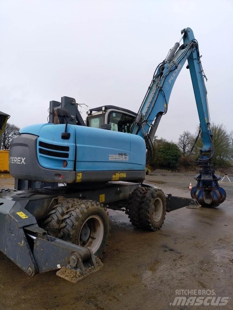 Fuchs MHL 250 E Spesialtilpassede gravemaskiner