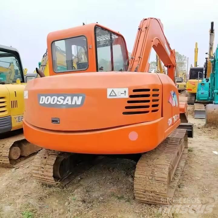Doosan DH70-7 Beltegraver