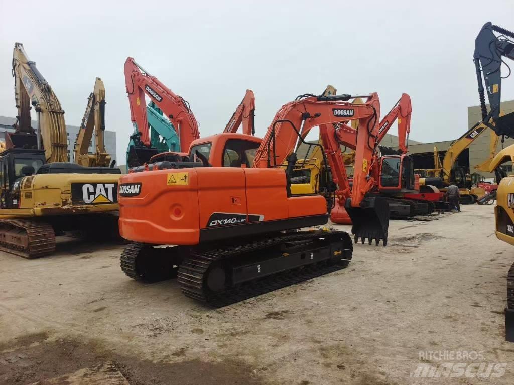 Doosan DX 140 Beltegraver